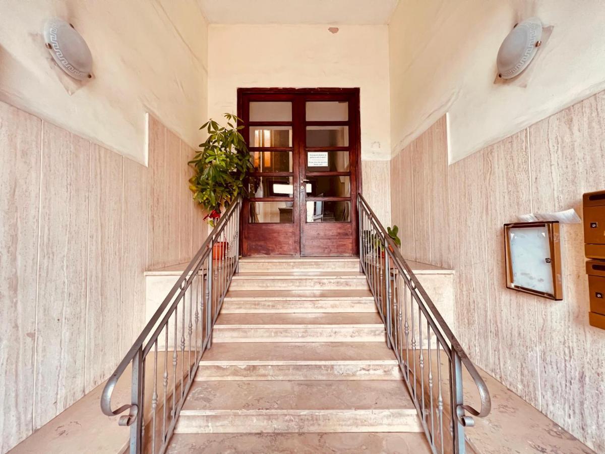 Be Your Home - Casa Vacanze Il Posticino Civitavecchia Exteriör bild